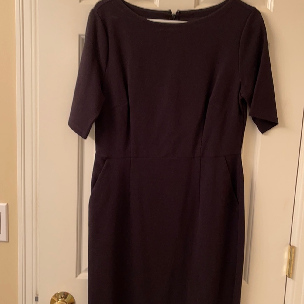 This dress is very versatile!